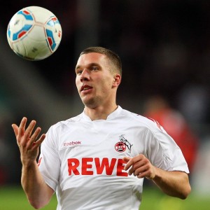 kaiyun入口-电竞巨星TheShy破纪录，足球豪门切尔西奏凯歌！电竞纪录之夜与蓝军凯歌，TheShy与切尔西双线告捷