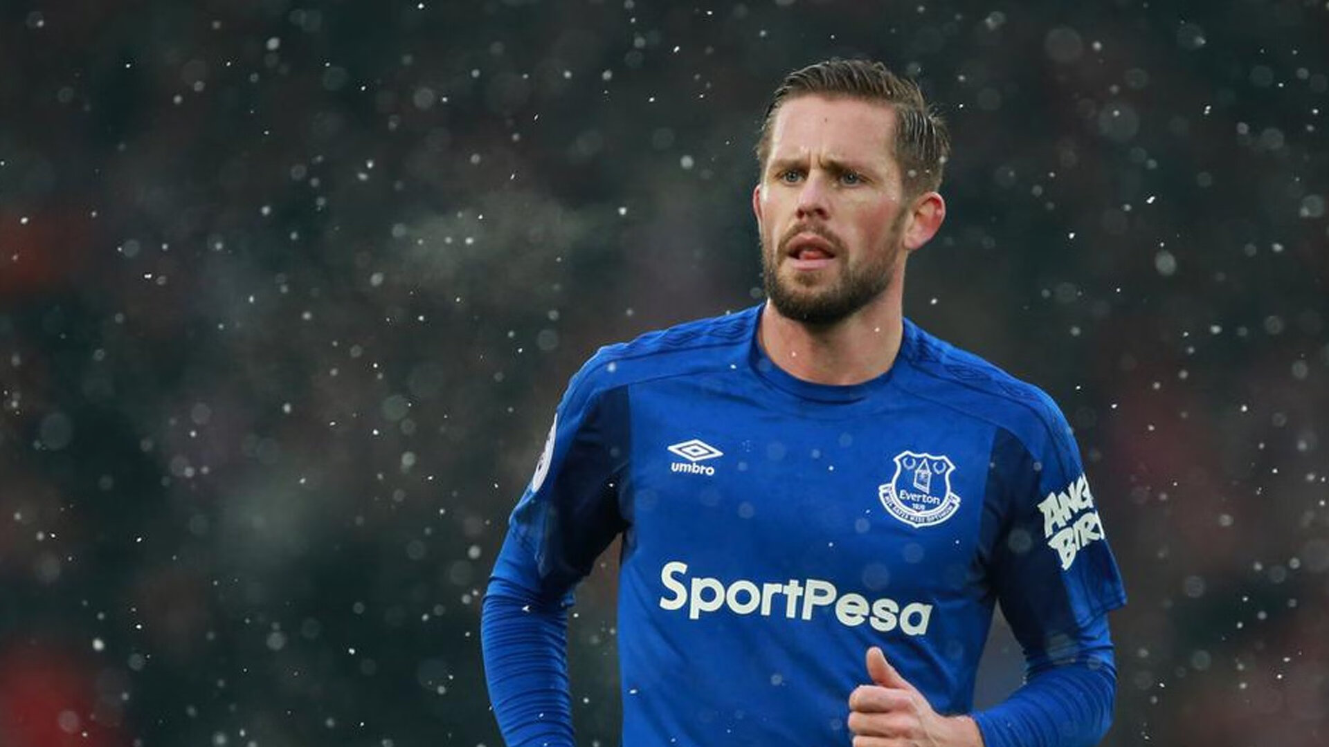 超越战术的天才，冲出界限的团队，当个人神迹遭遇集体冲锋，天才与团队，当个人神迹遭遇集体冲锋